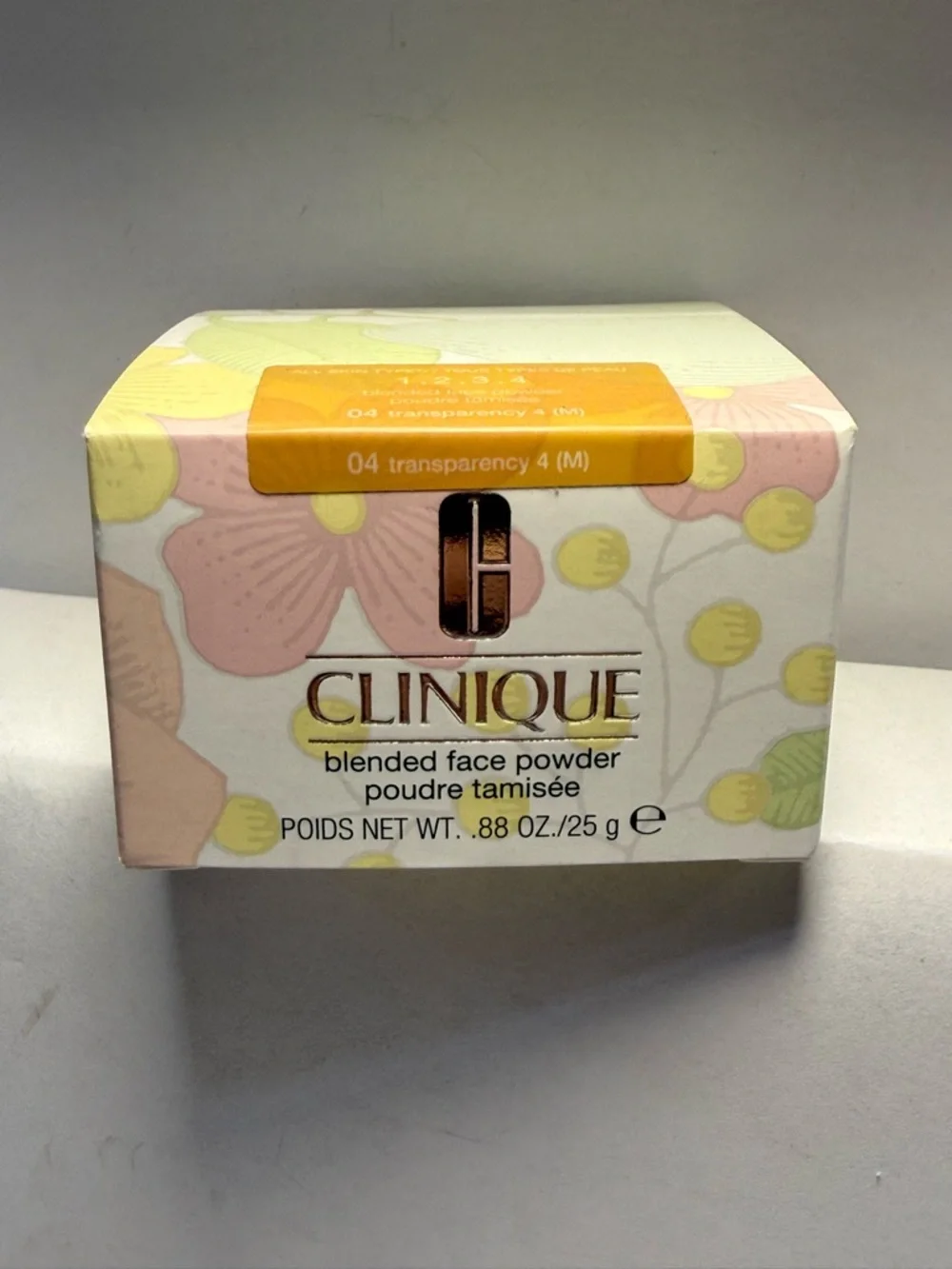 Clinique Blended Face Powder Transparency 04 Full Size 25g New in Box